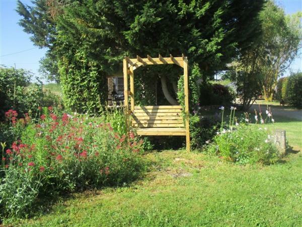 La Grange Aux Hirondelles Bed and Breakfast Sancoins Eksteriør billede